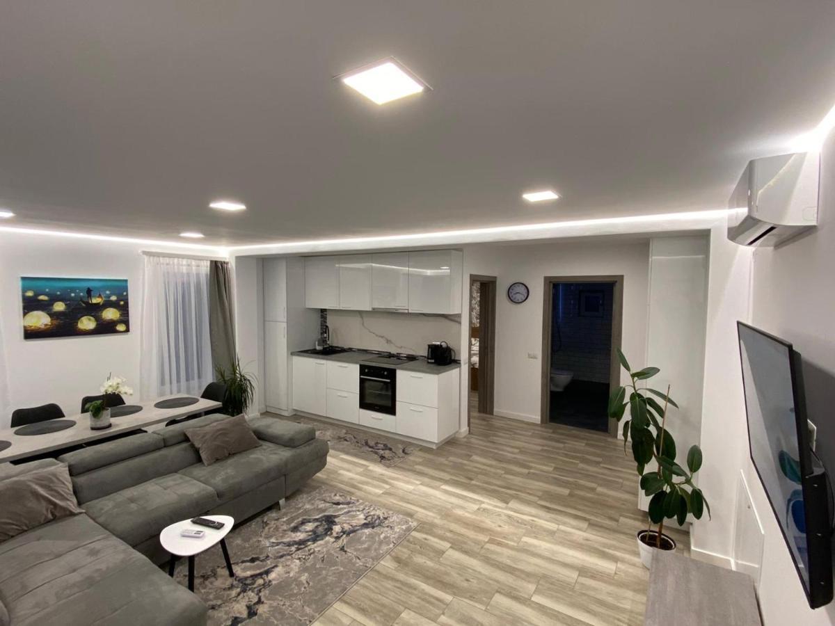 Apartament Lora Studio Suczawa Zewnętrze zdjęcie
