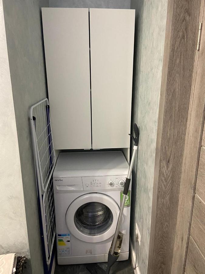 Apartament Lora Studio Suczawa Zewnętrze zdjęcie
